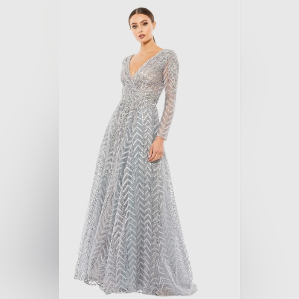 Mac Duggal Silver Embellished Illusion Long Sleeve Size 12 NWT A-Line Gown 20189